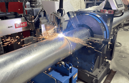 CNCパイプ切断機